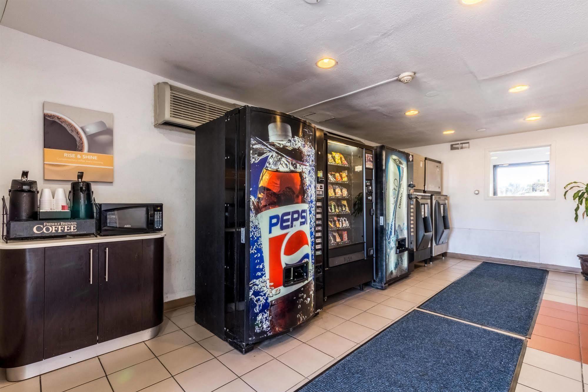Motel 6-Garland, Tx - Dallas エクステリア 写真