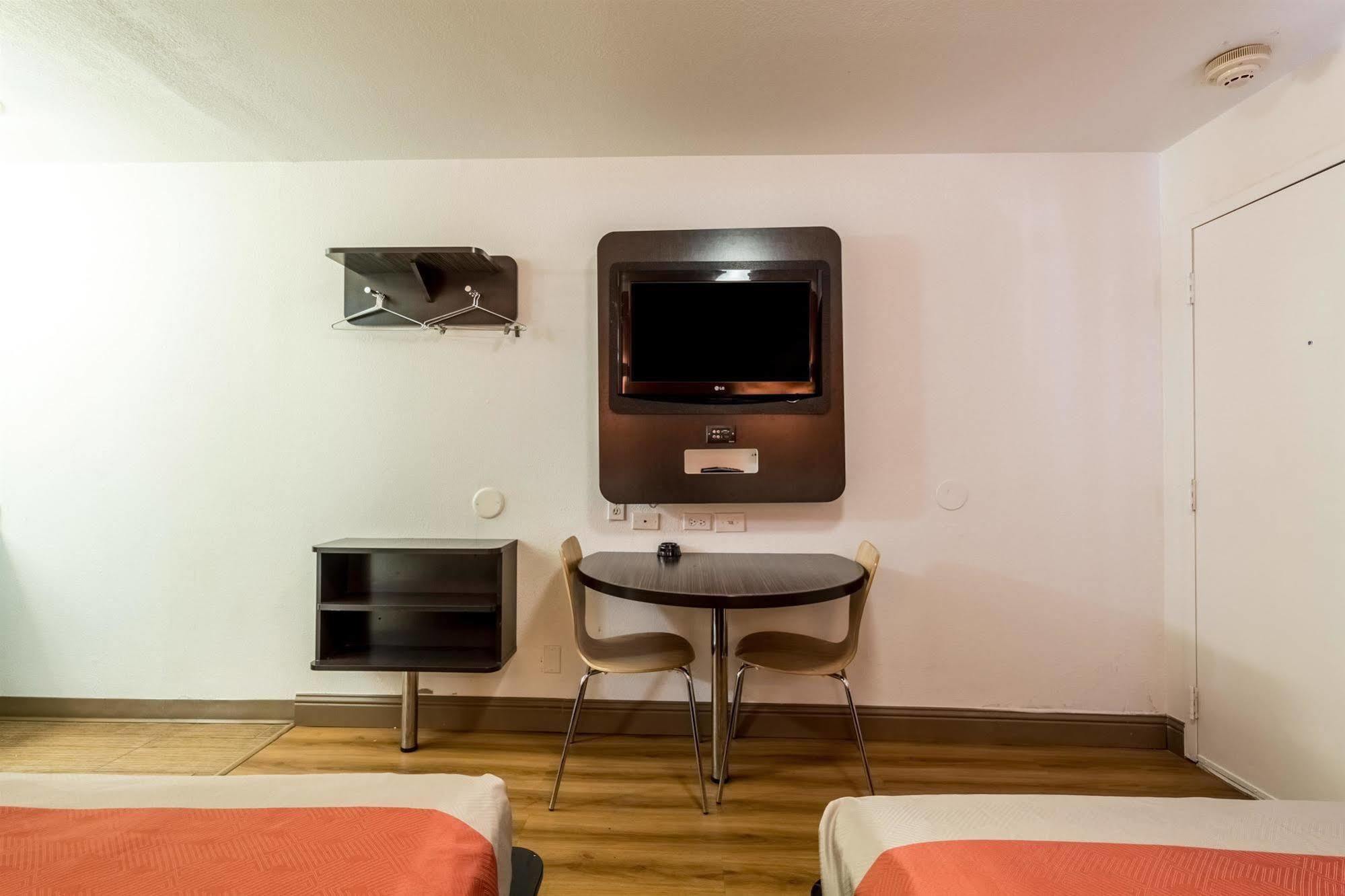Motel 6-Garland, Tx - Dallas エクステリア 写真