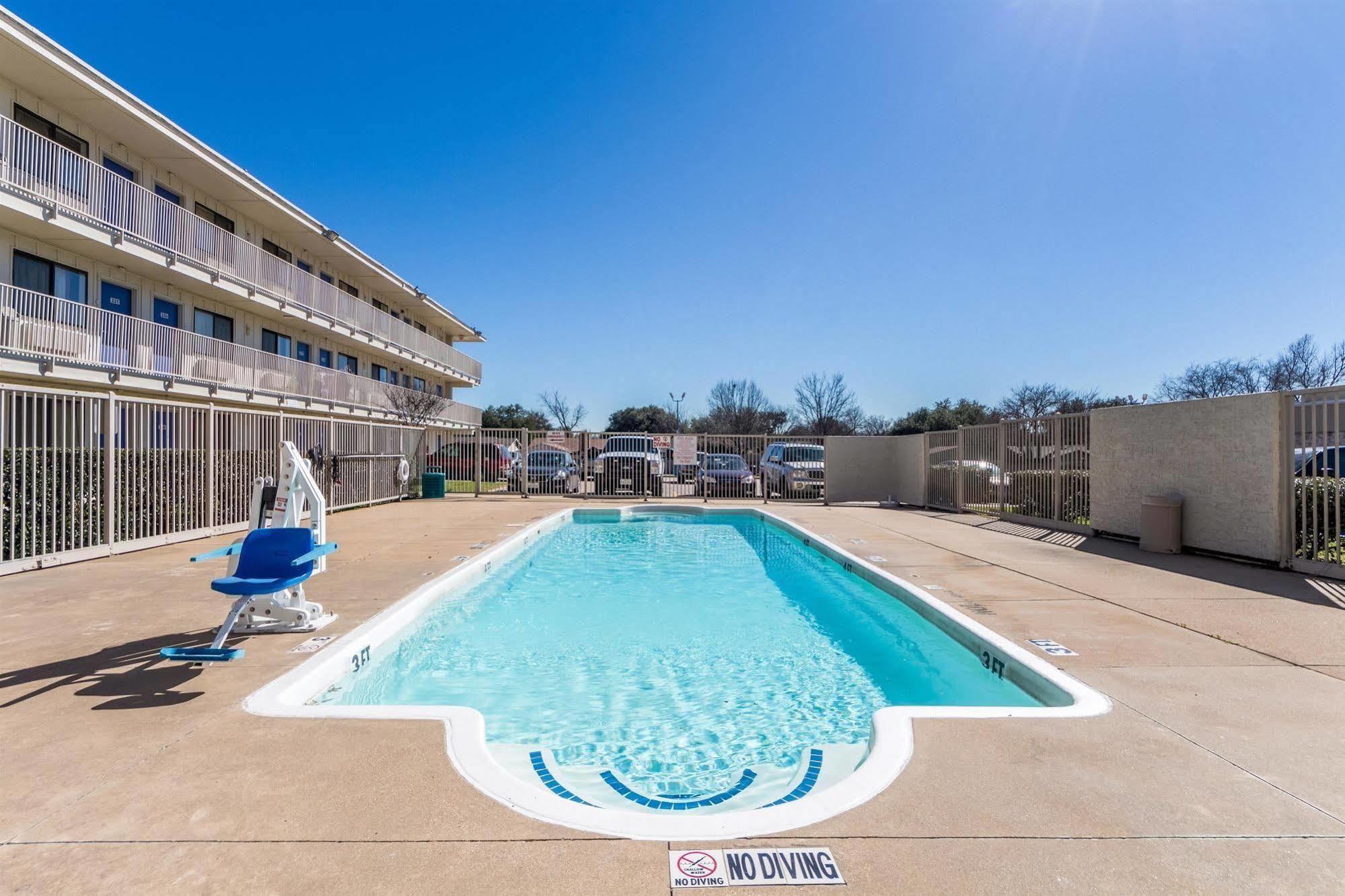 Motel 6-Garland, Tx - Dallas エクステリア 写真